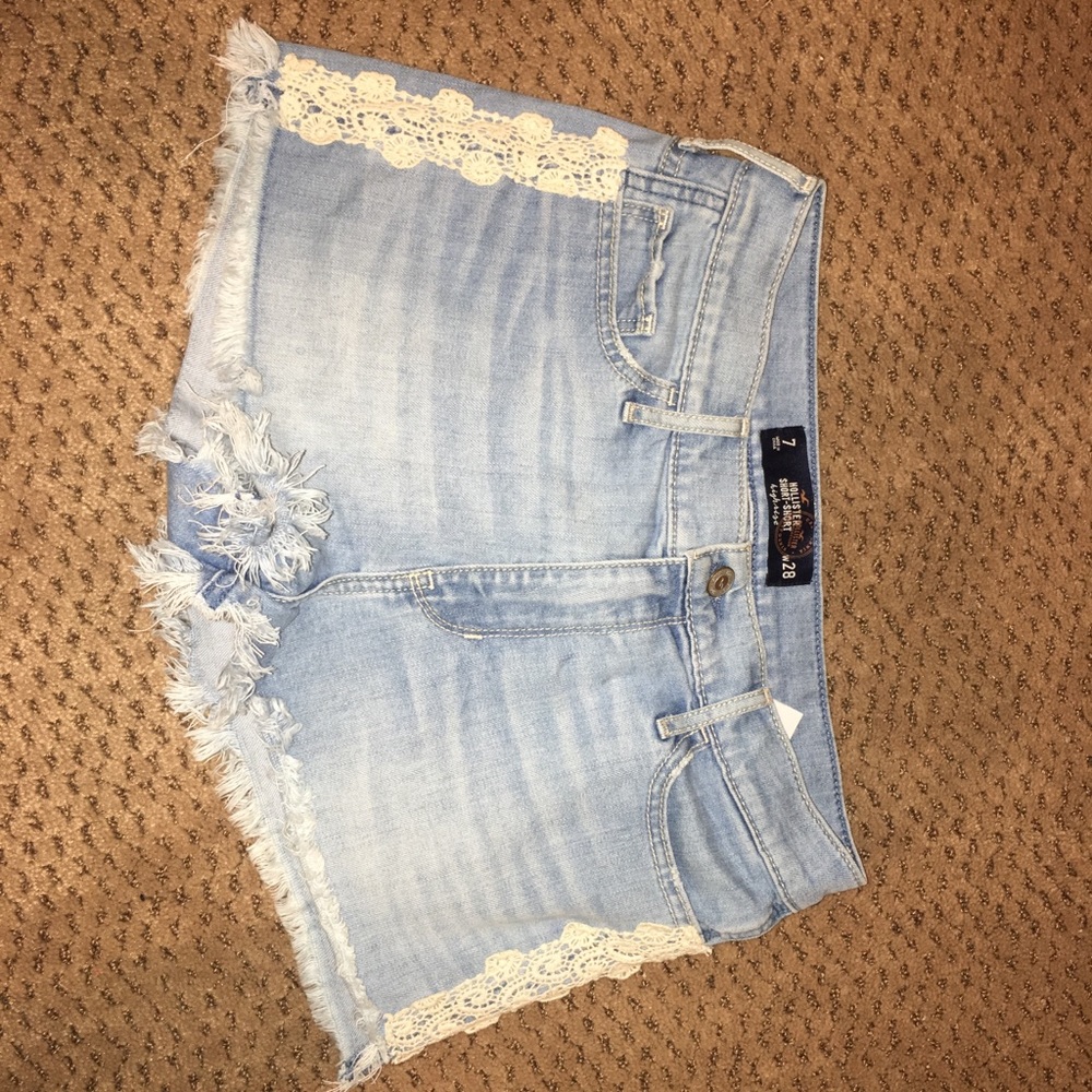 HOLLISTER SHORTS